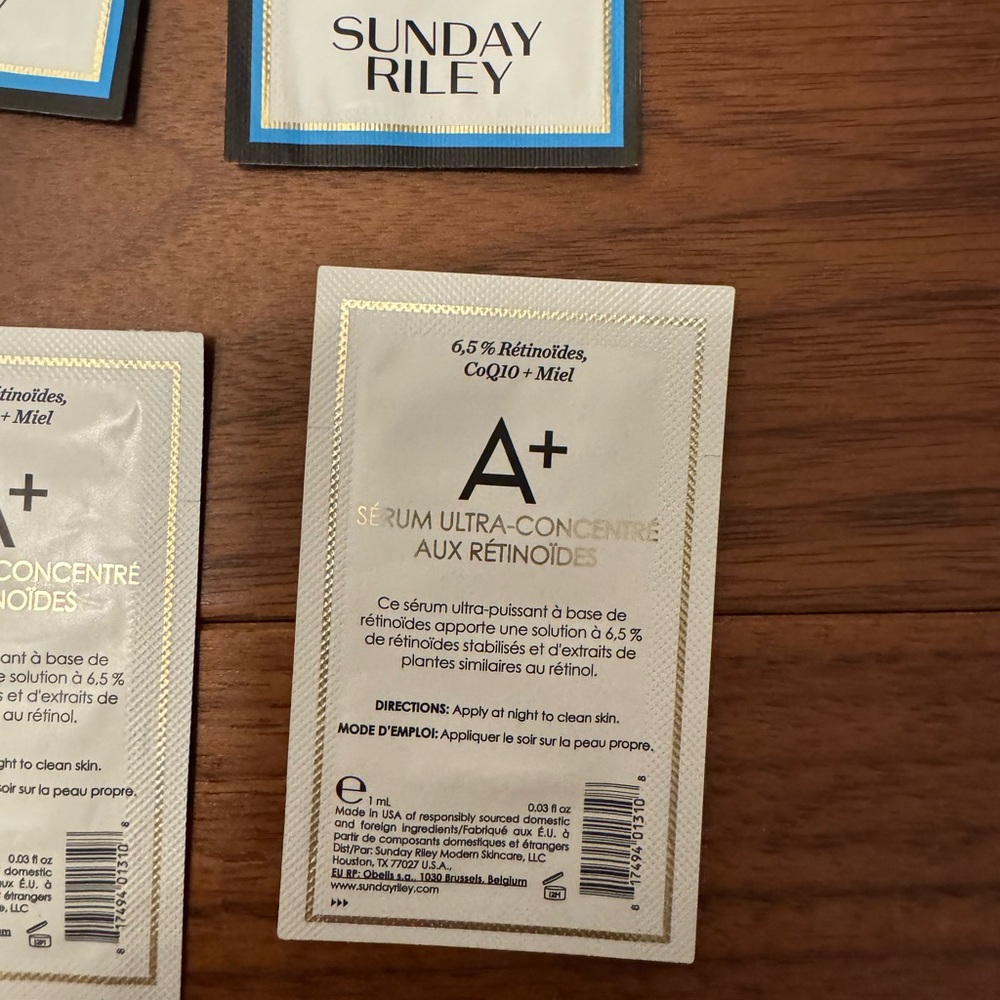 [Sunday Riley] Skincare Sample Bundle - Picture 2 of 5